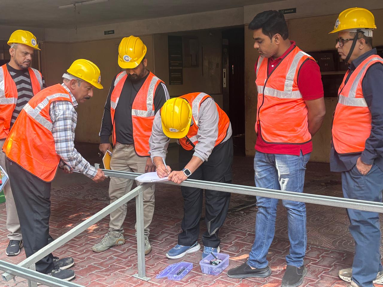 Certificate Distribution